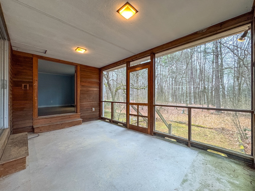 111 Log Hill Rd Property Photo 32