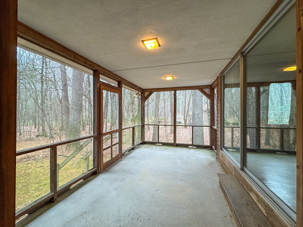 111 Log Hill Rd Property Photo 38