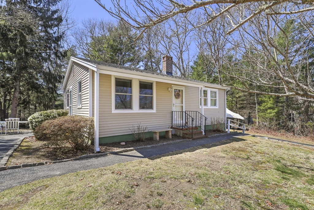 47 Cliff Rd Property Photo 2