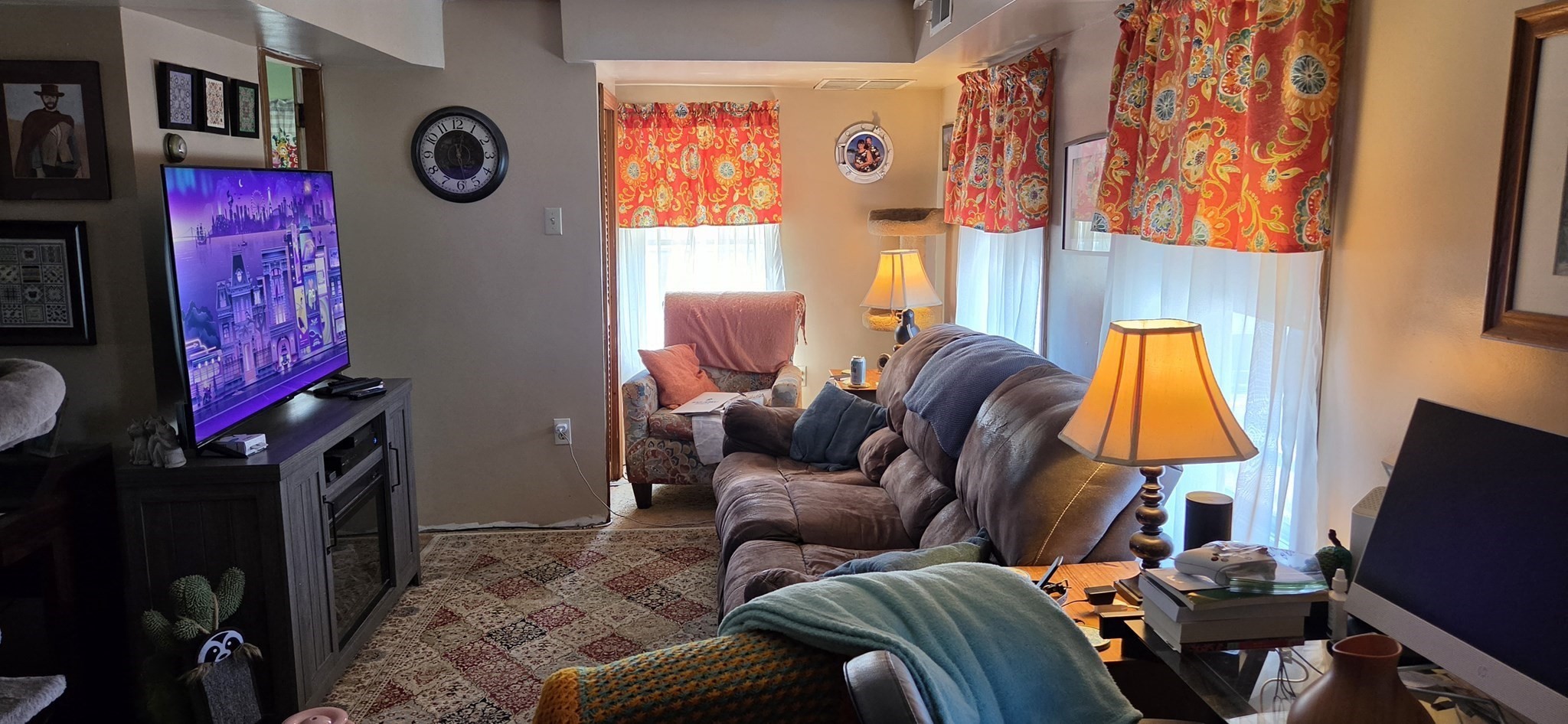 155 Rodman St Property Photo 6