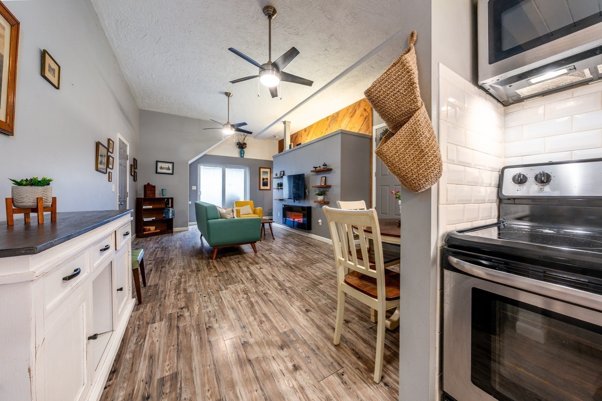 34 Erics Way # G7 Property Photo 6