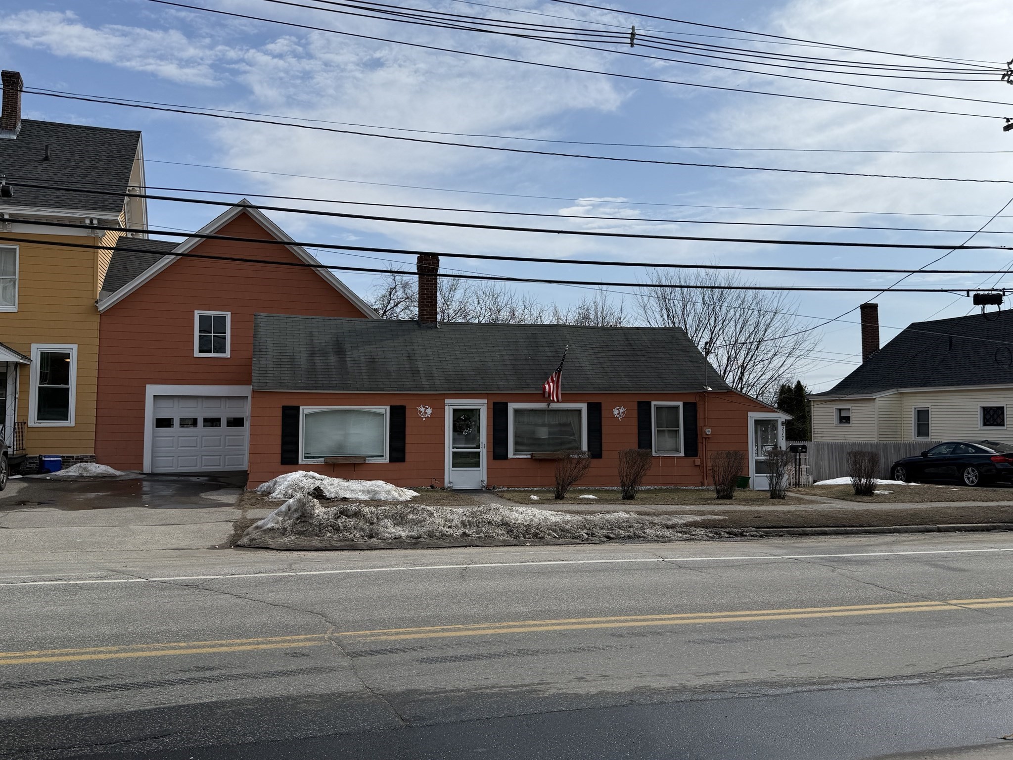 273-279 S Main St Property Photo 4