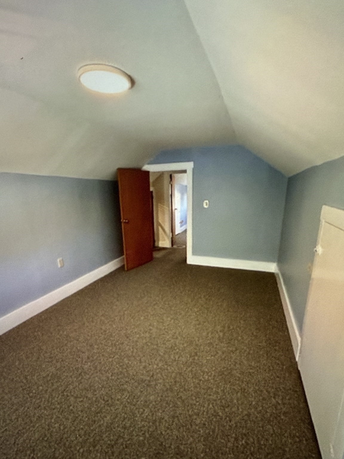 273-279 S Main St Property Photo 20
