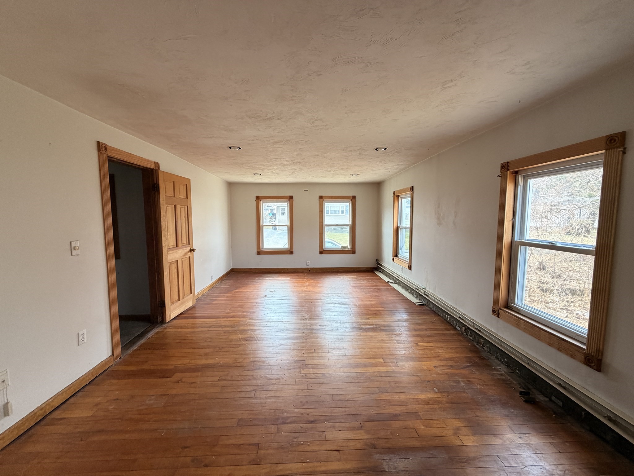 33 Hayes Ave Property Photo 9