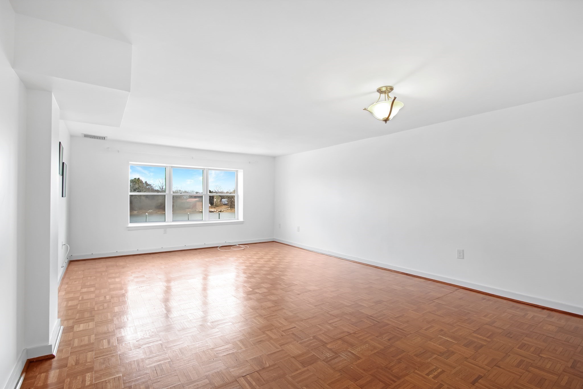 45 Main St # 217 Property Photo 15