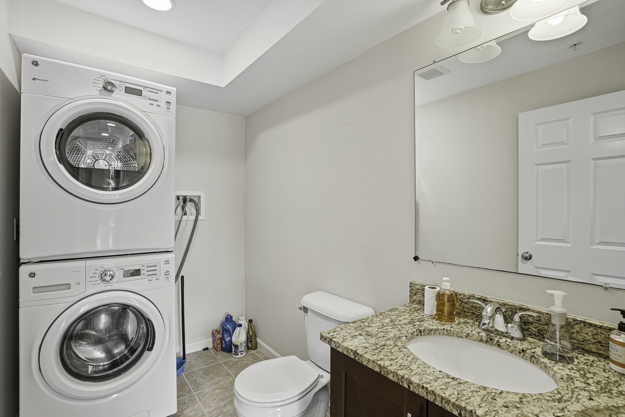 439 America Blvd # 439 Property Photo 18