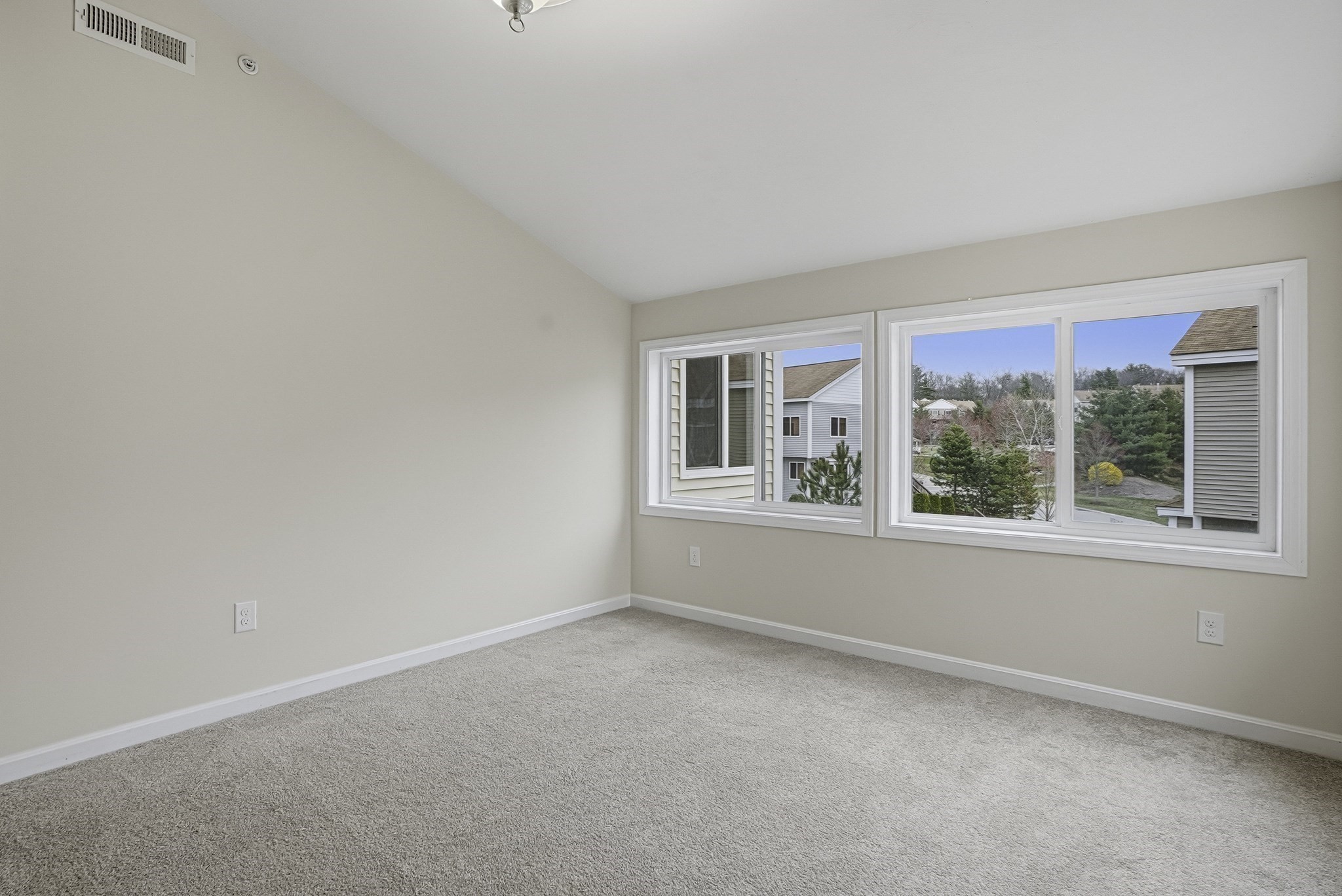 439 America Blvd # 439 Property Photo 27