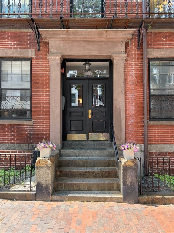 17 Bowdoin St Property Photo 12