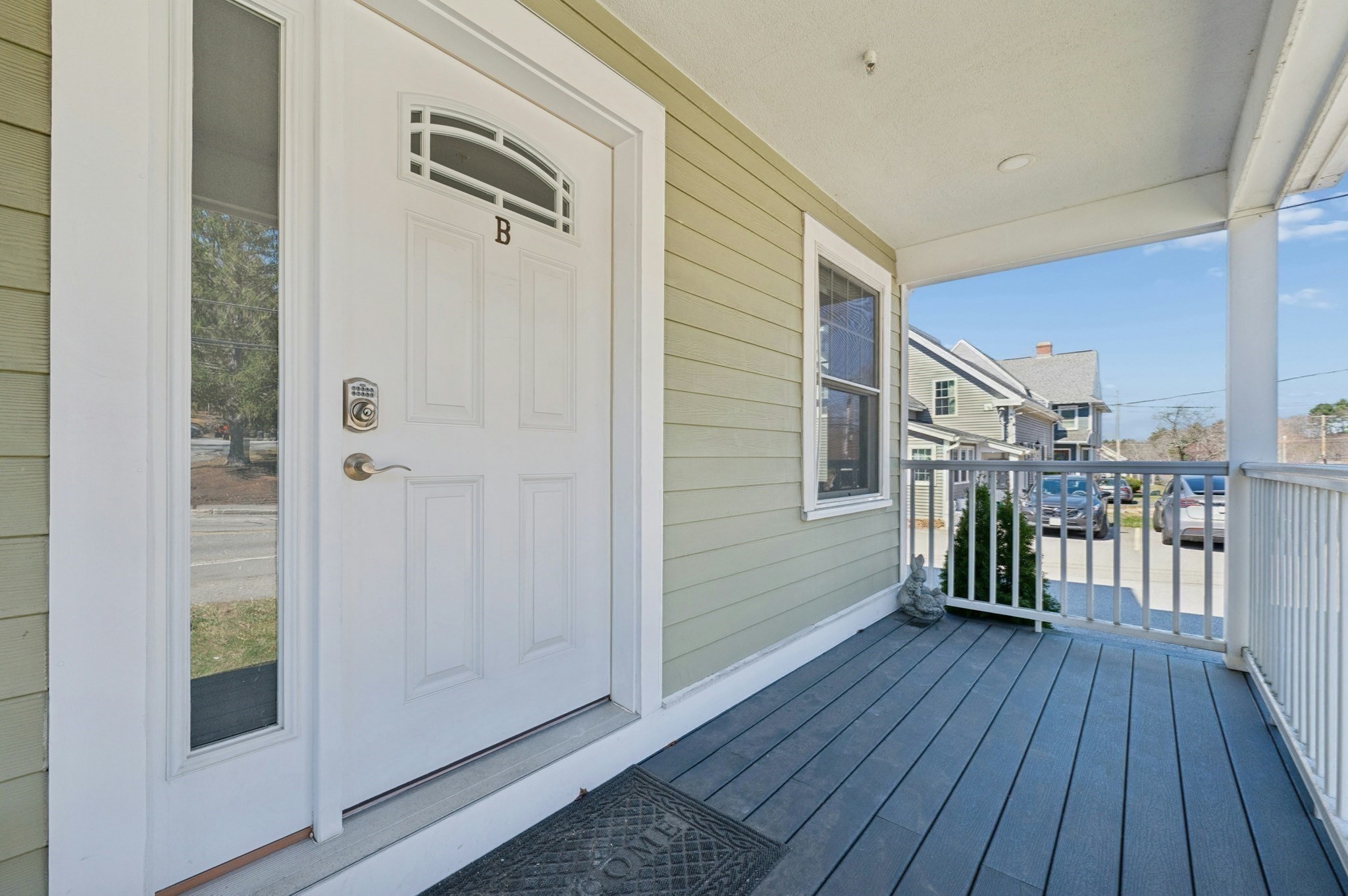 140 Main St # B Property Photo 27