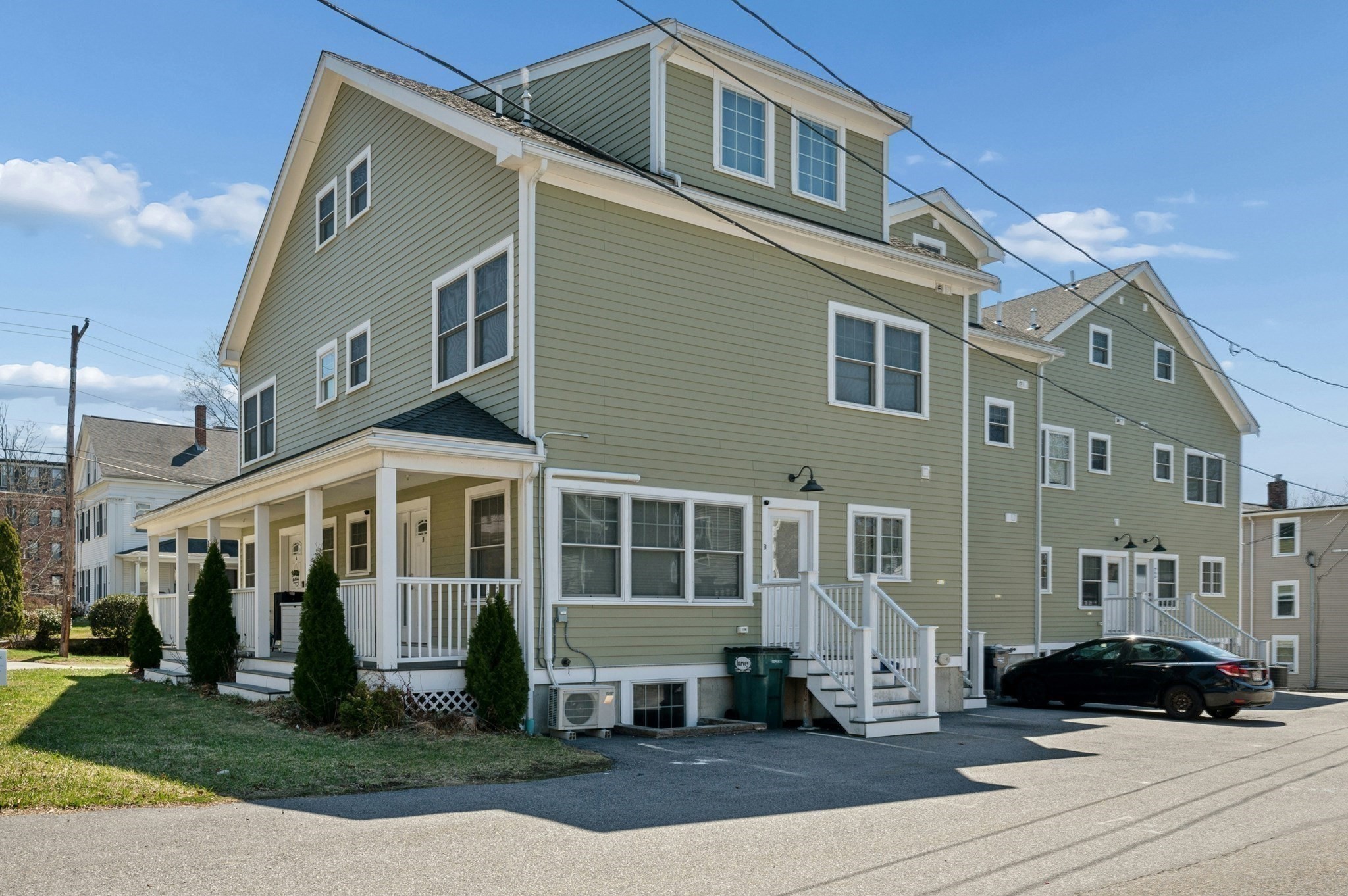 140 Main St # B Property Photo 30