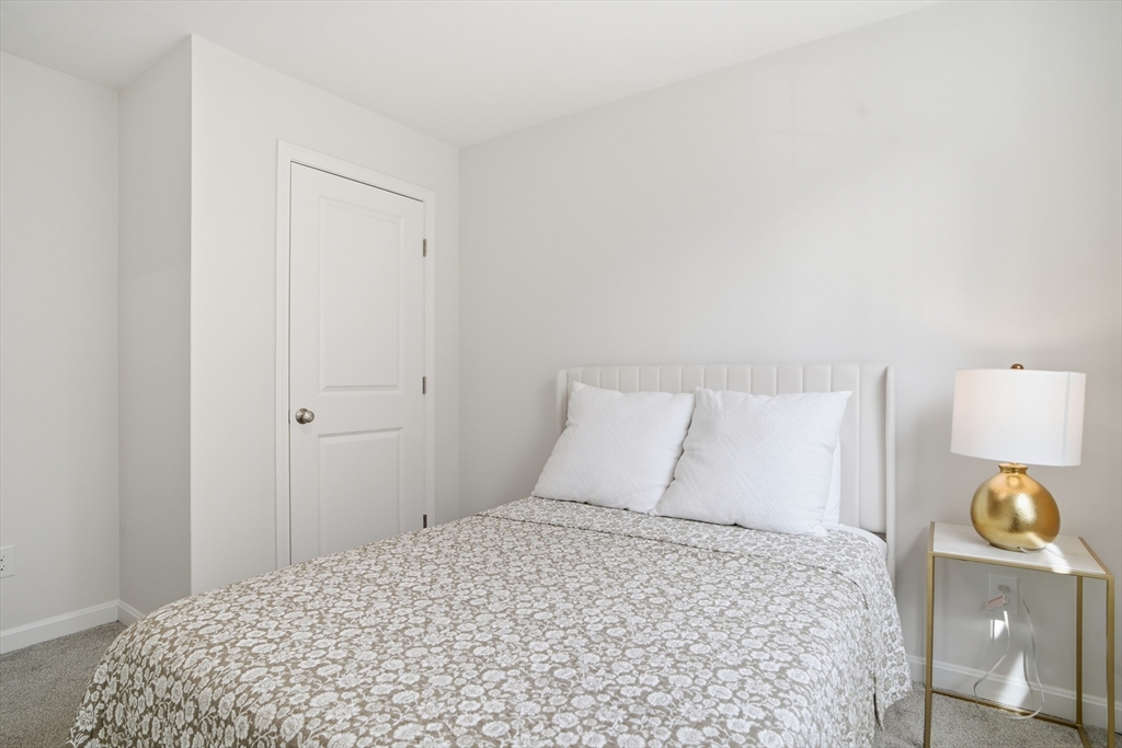 14 Ambrose Way # 14 Property Photo 13