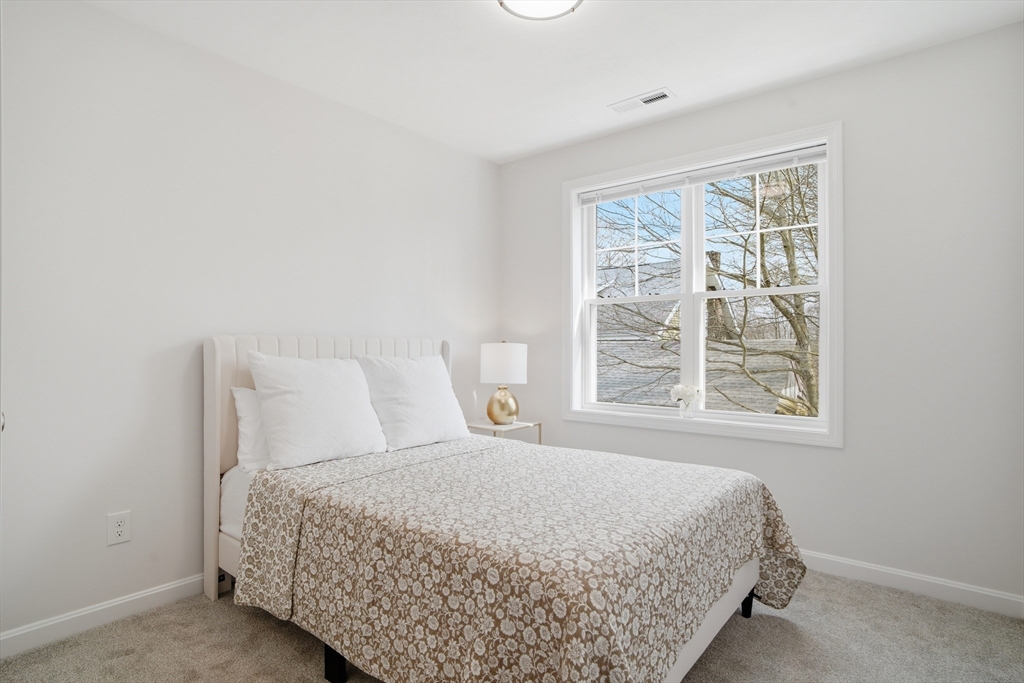 14 Ambrose Way # 14 Property Photo 14