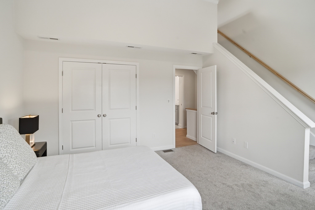 14 Ambrose Way # 14 Property Photo 17