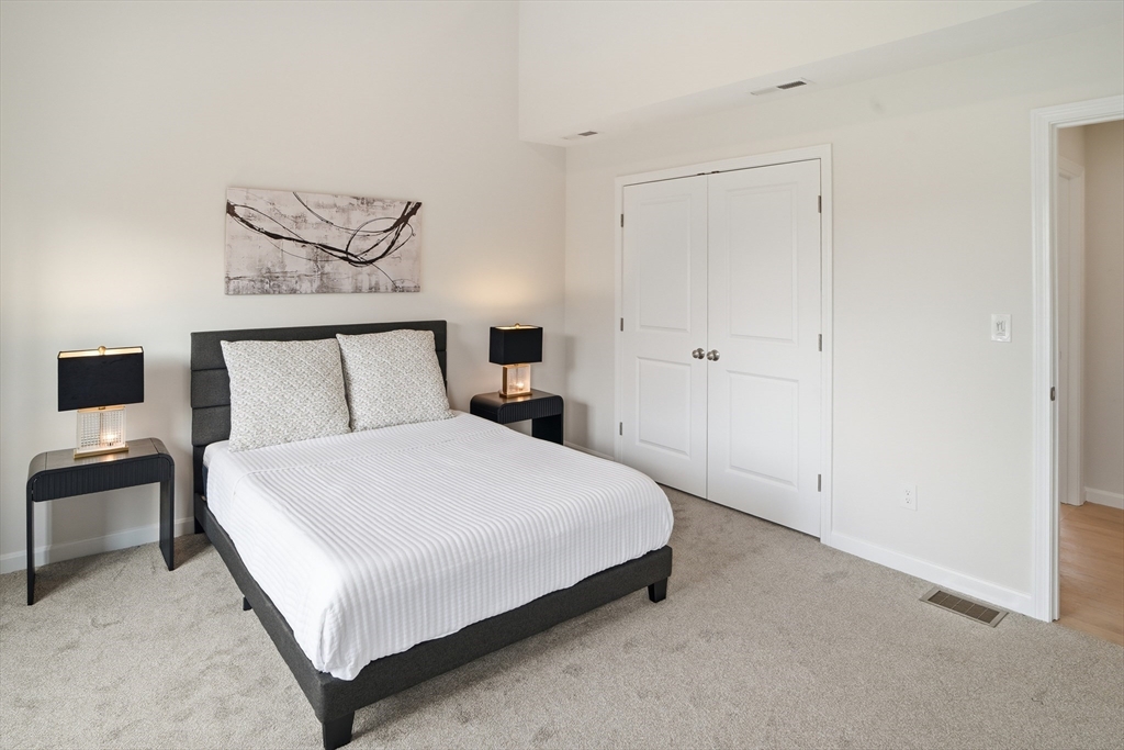 14 Ambrose Way # 14 Property Photo 18