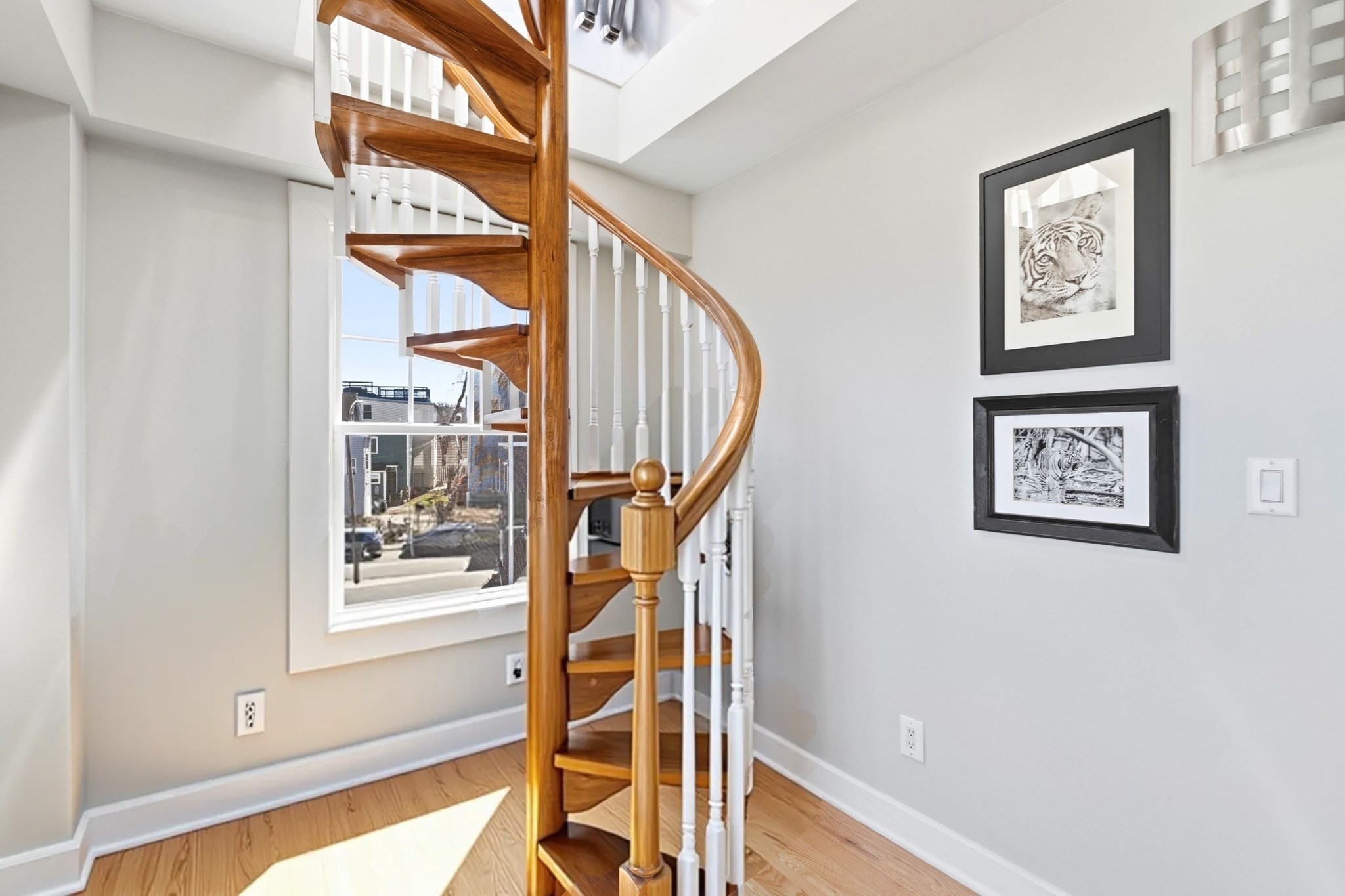 35 Middle St. # 4 Property Photo 17