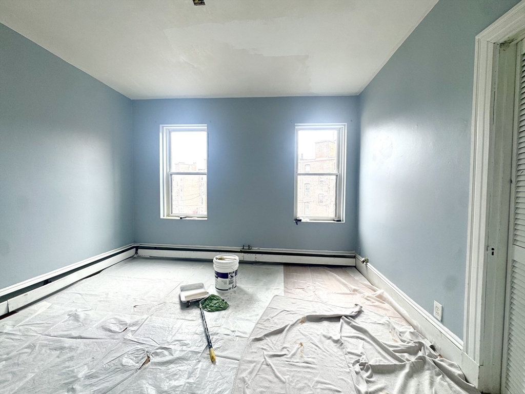 260 Aspinwall Ave # 2 Property Photo 6
