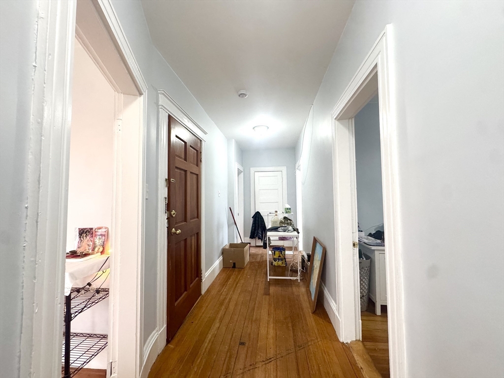 260 Aspinwall Ave # 2 Property Photo 9