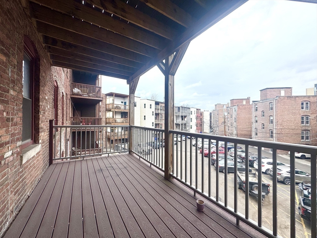 260 Aspinwall Ave # 2 Property Photo 13