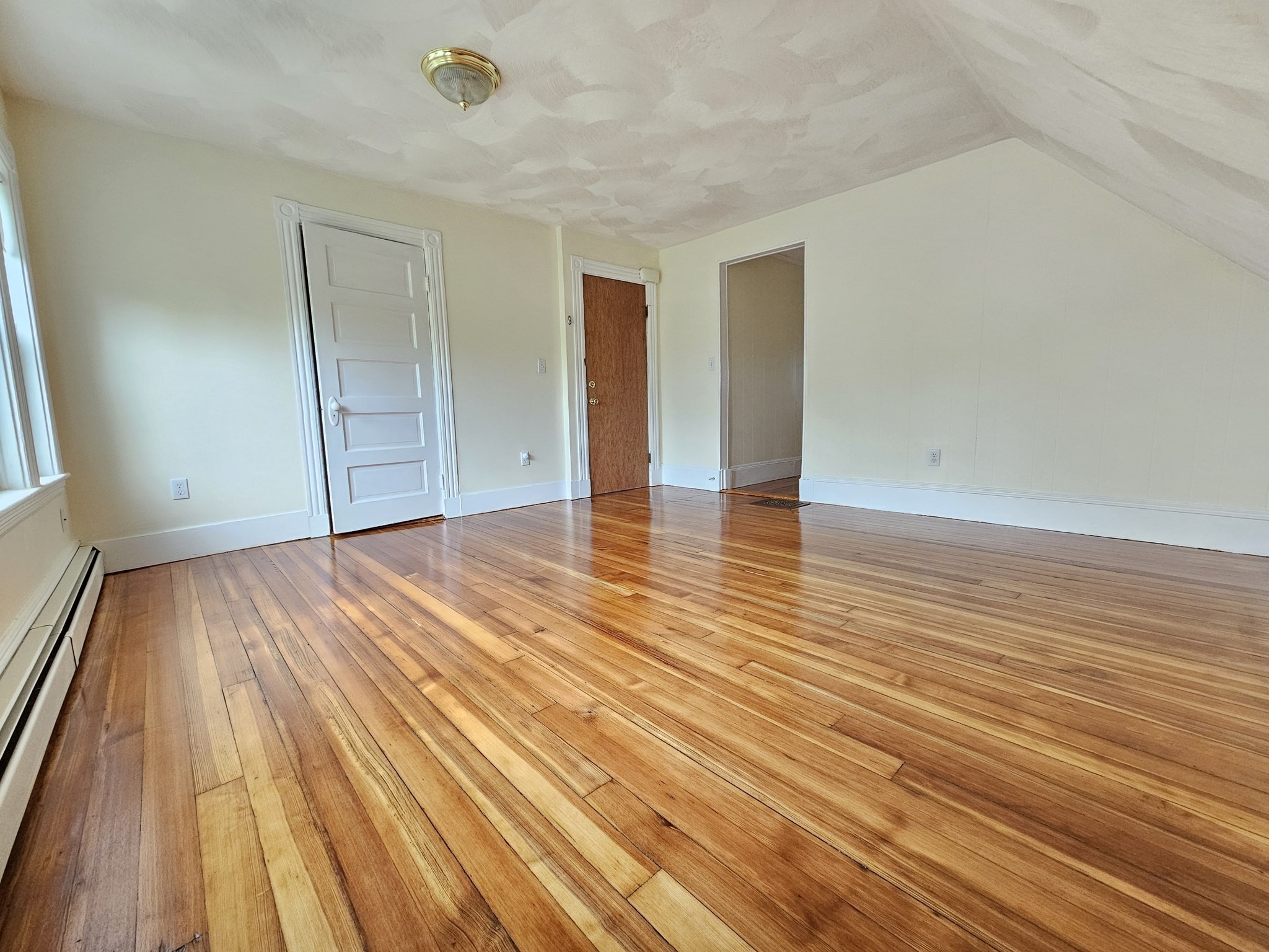 0000 Glendale St # 3 Property Photo 2