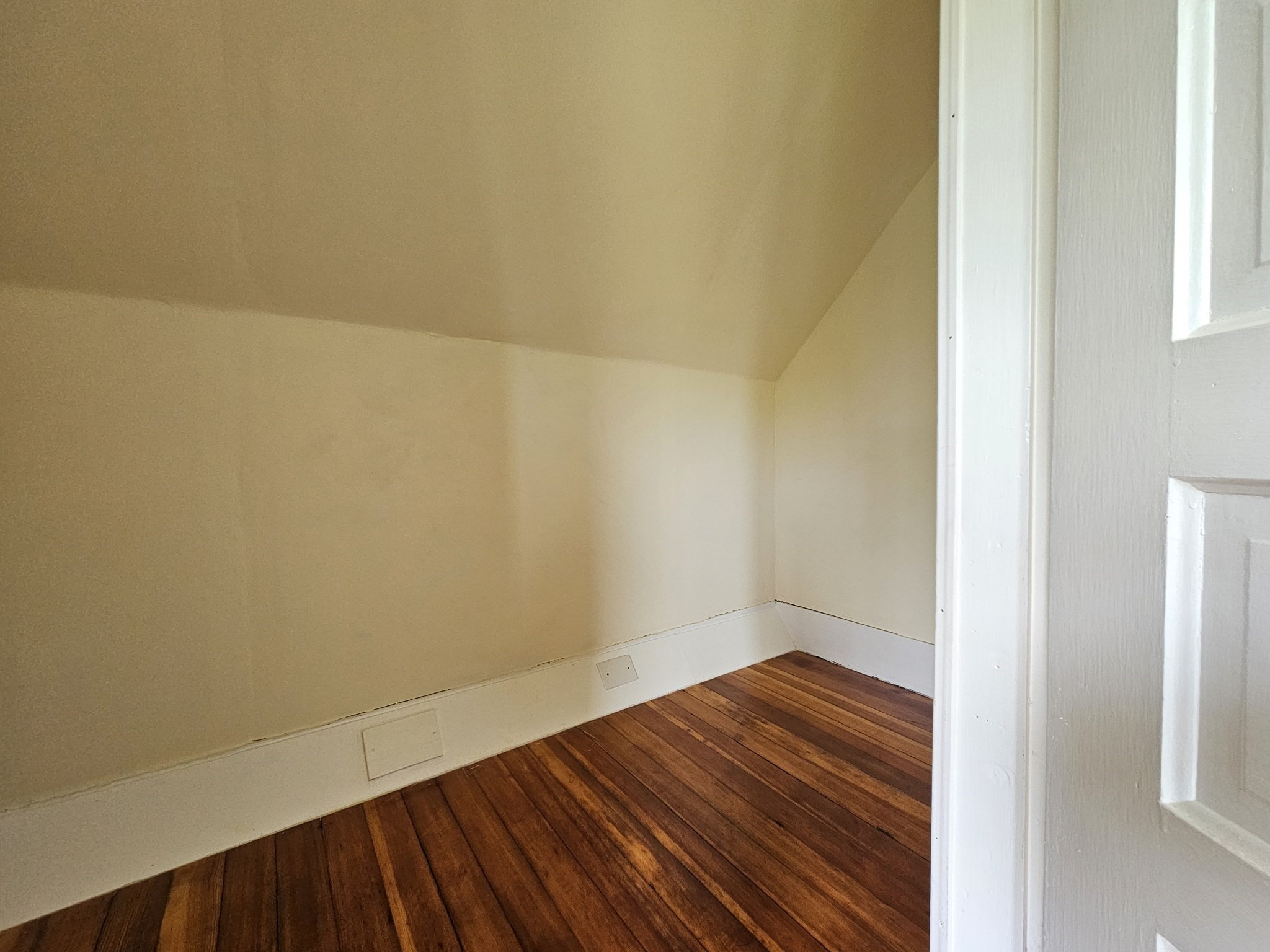 0000 Glendale St # 3 Property Photo 3