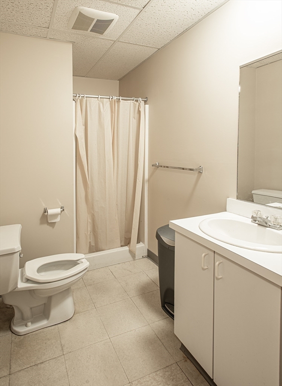 320 Riverside Dr # 3 Property Photo 16