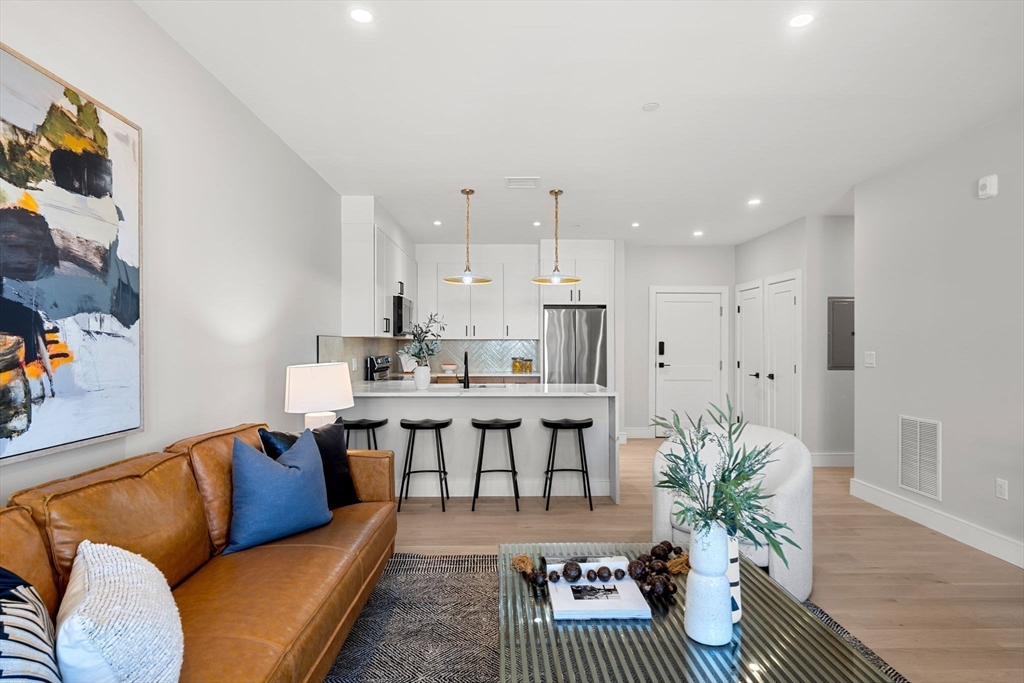 27 Guild Street # 103 Property Photo 1
