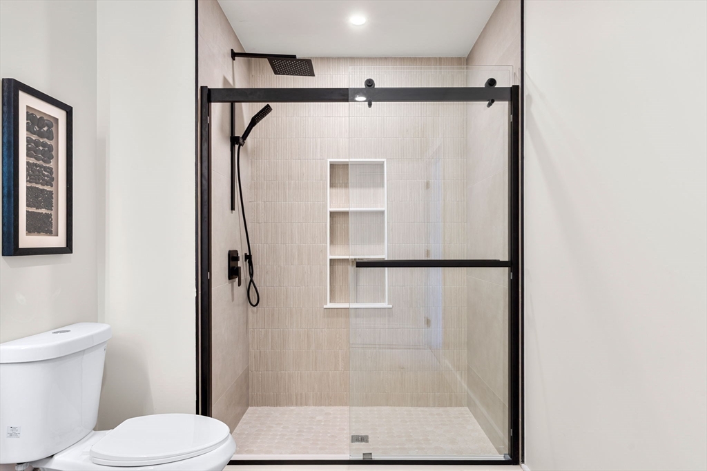 27 Guild Street # 103 Property Photo 17