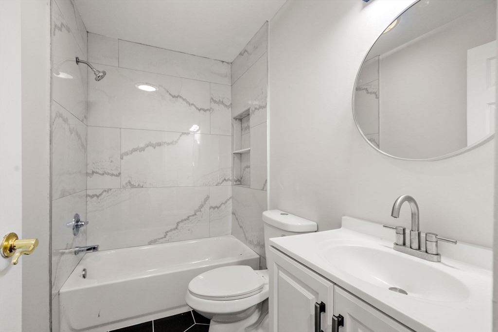 52 Wheatland Ave # 2 Property Photo 9