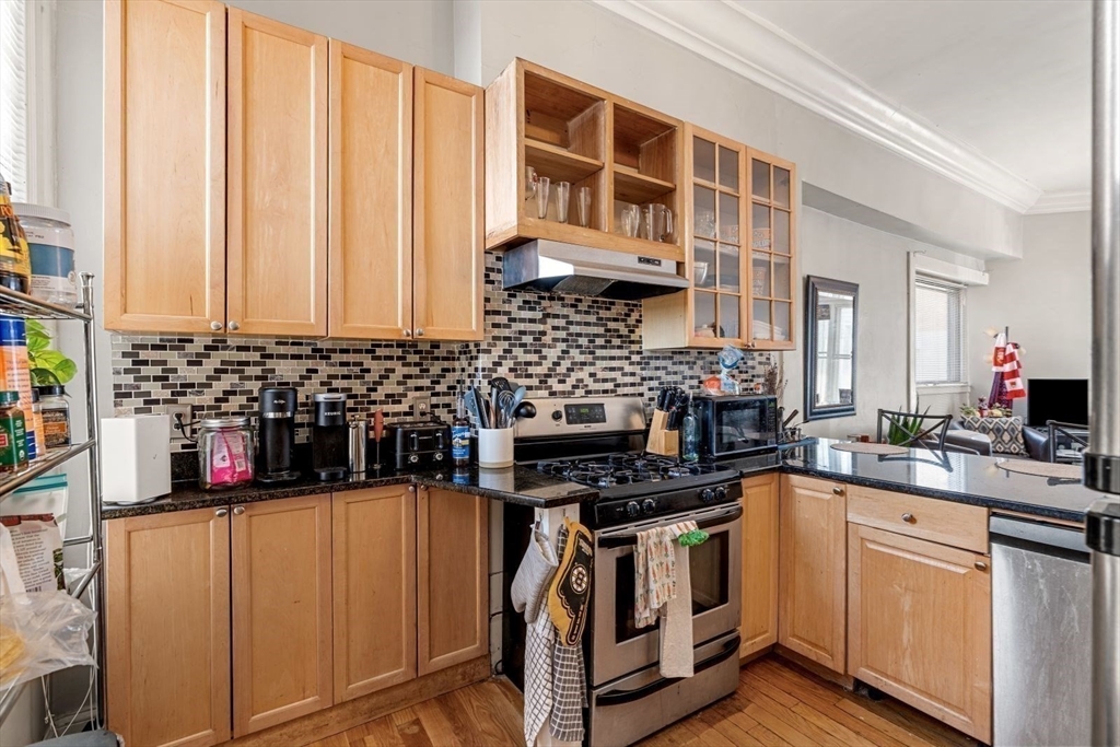 124 F St Property Photo 9