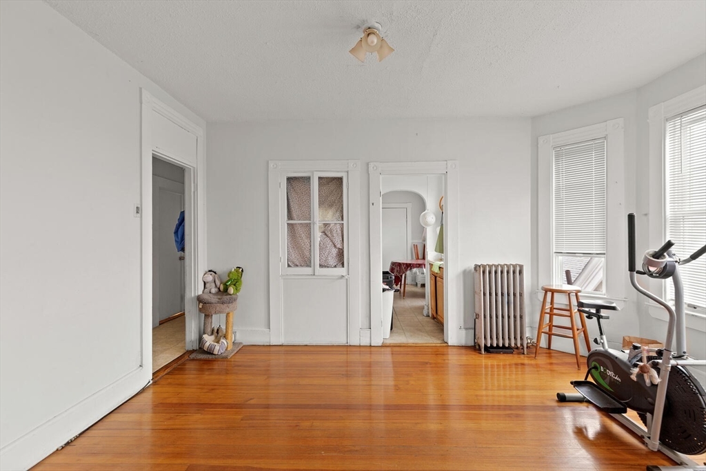 22 Elm St Property Photo 3
