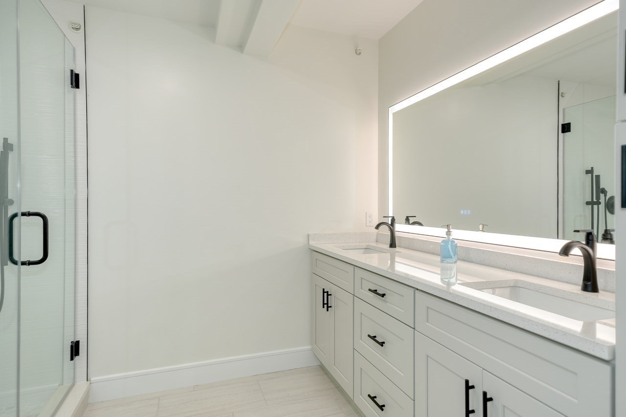 17 School # C Property Photo 6