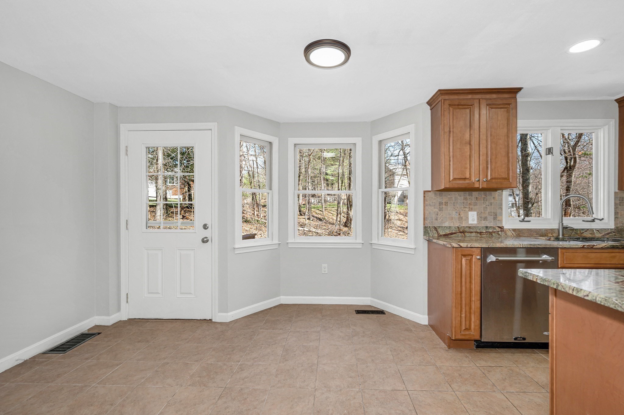 255 Hay Meadow Rd Property Photo 12