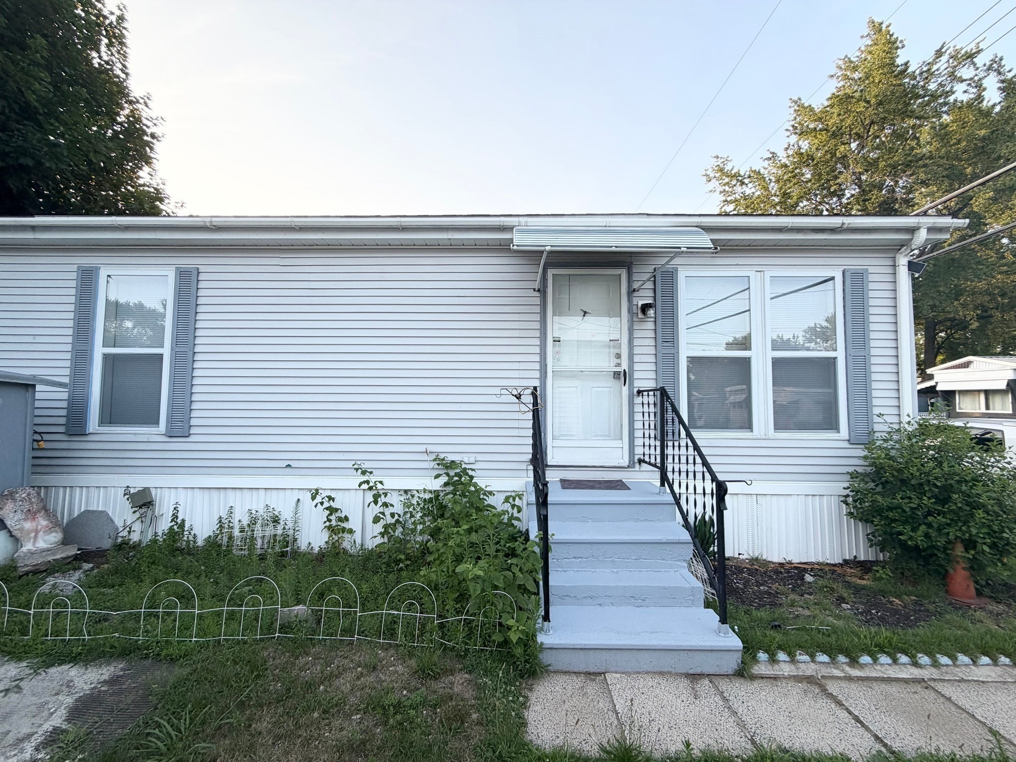 16 Mobile Home Way Property Photo 1