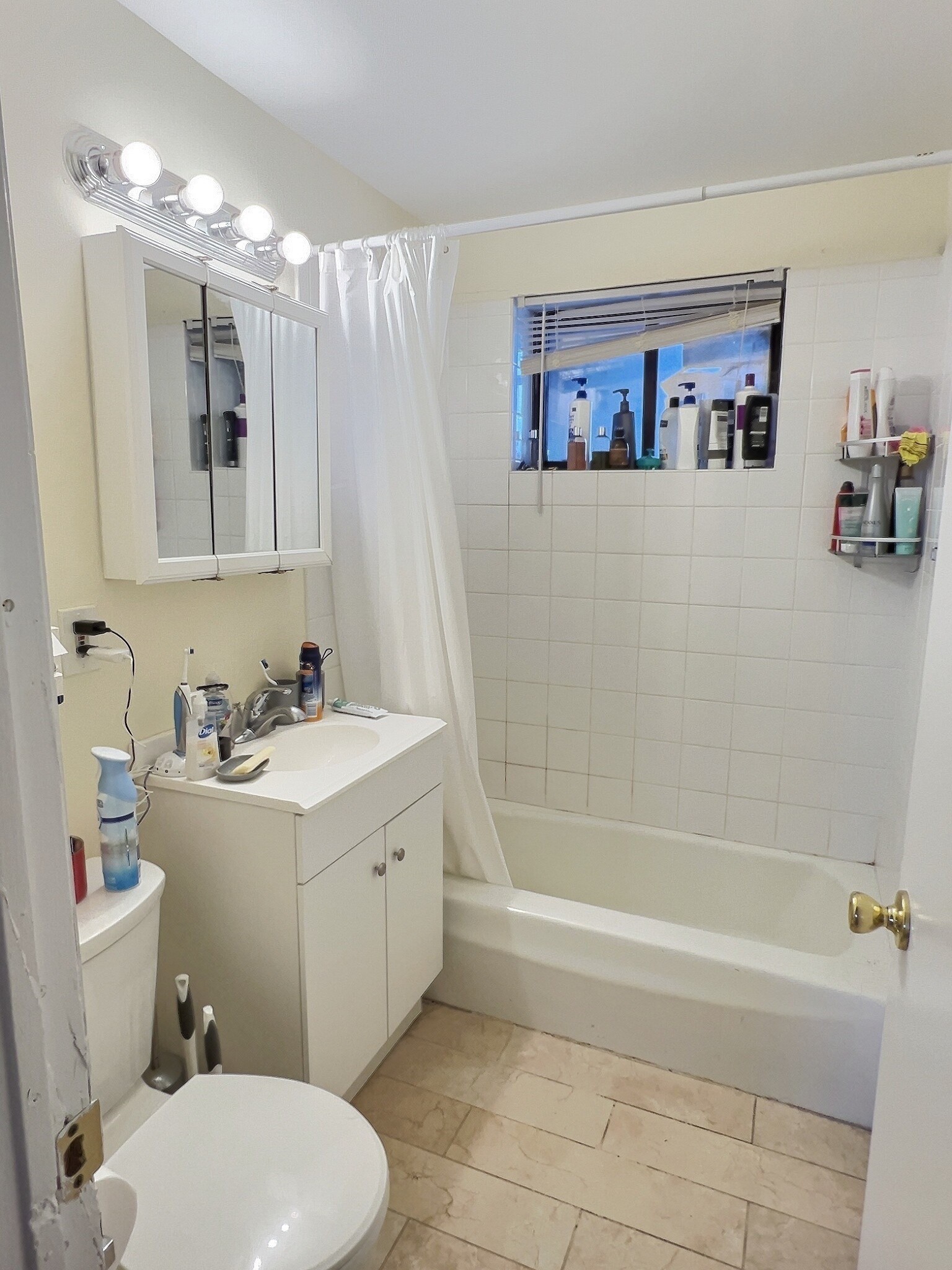 1039 Commonwealth Ave # 18 Property Photo 6