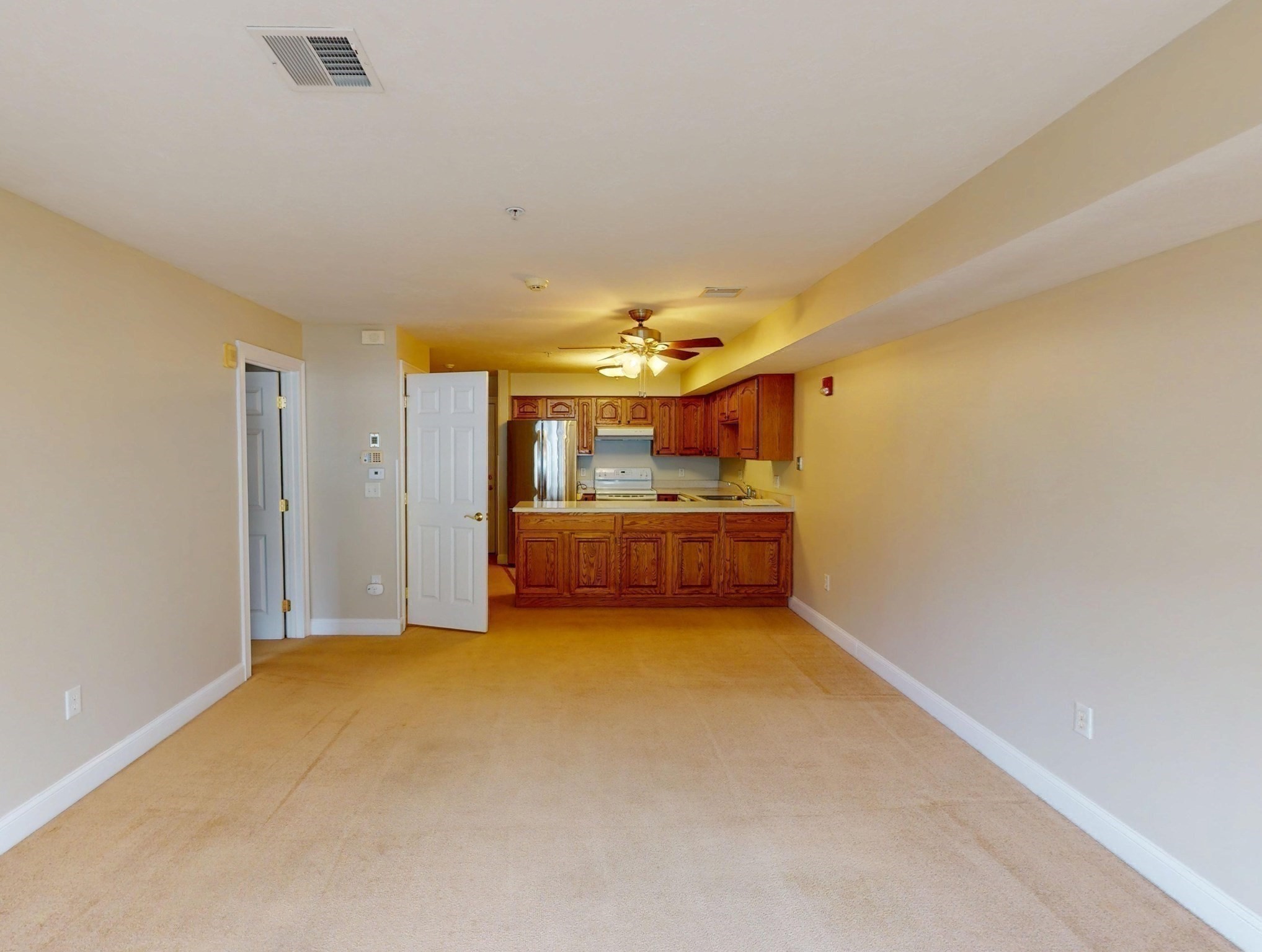 23 Greenleaves Drive # 105 Property Photo 9