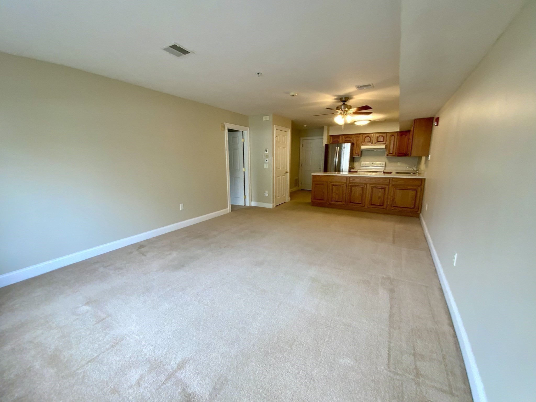 23 Greenleaves Drive # 105 Property Photo 10