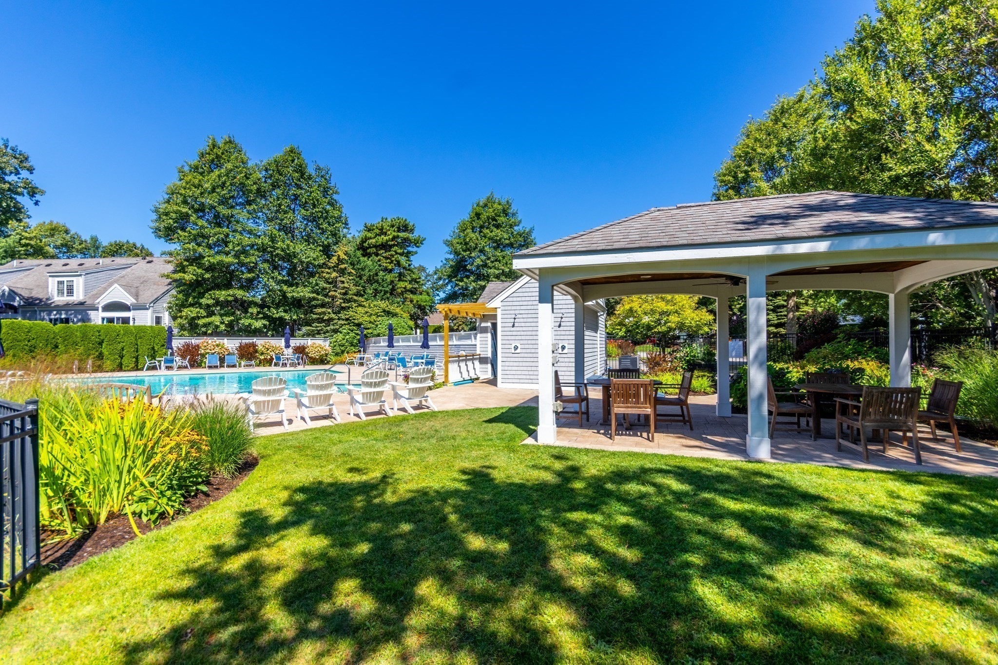13 Hollyhock Knoll Ct # 13 Property Photo 38