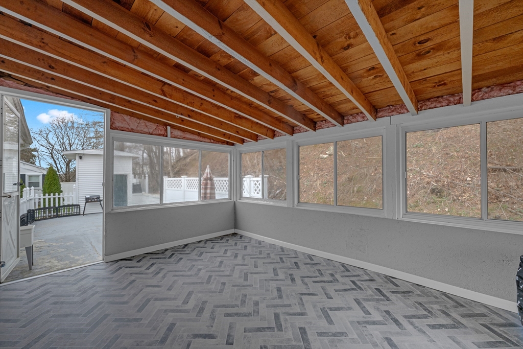 23 Chartier Ln Property Photo 15