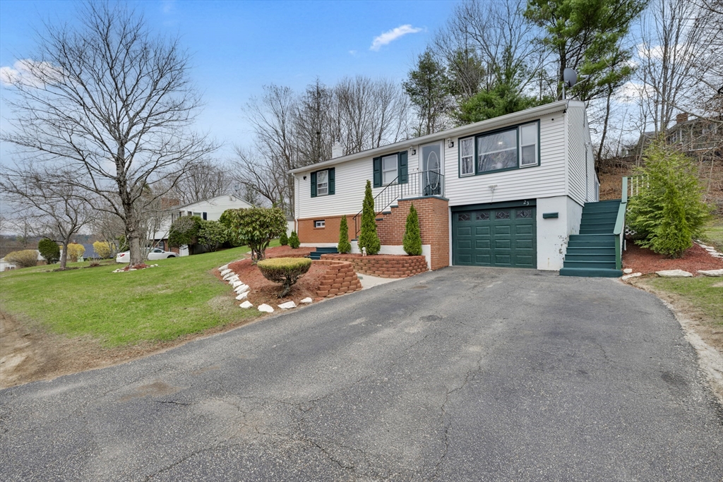 23 Chartier Ln Property Photo 17