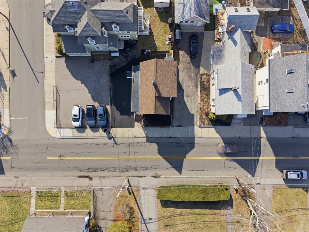 7 Pine St Property Photo 19
