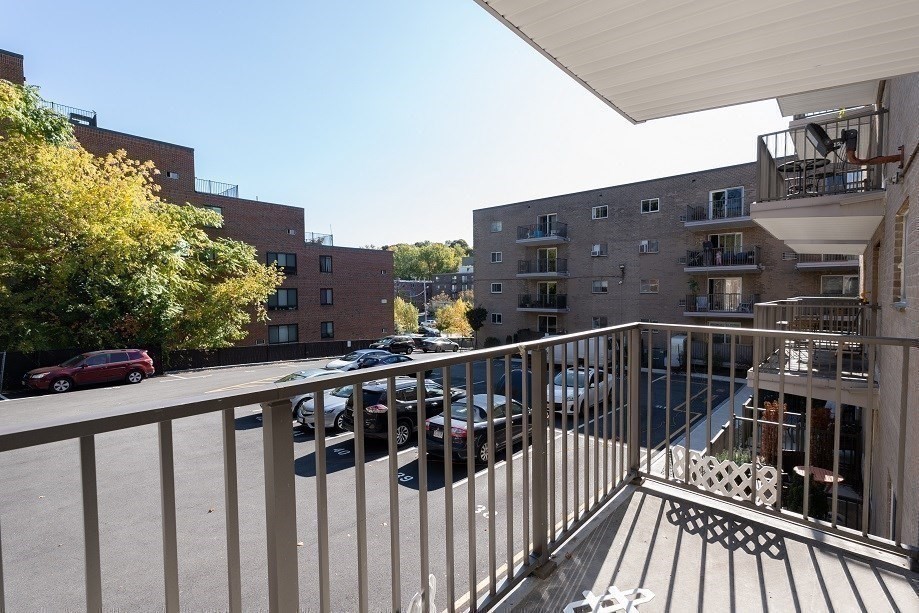 121 Tremont St # B4 Property Photo 19