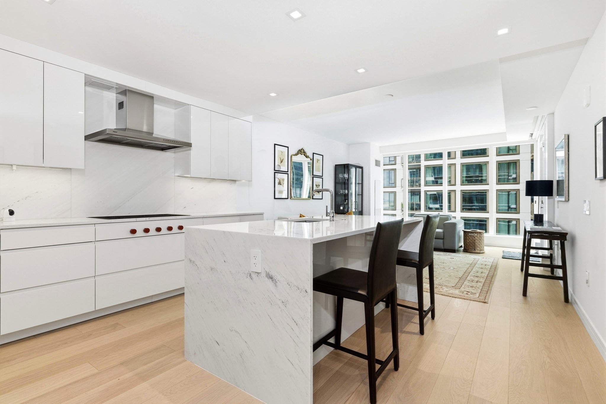150 Seaport Blvd # 8A Property Photo 1