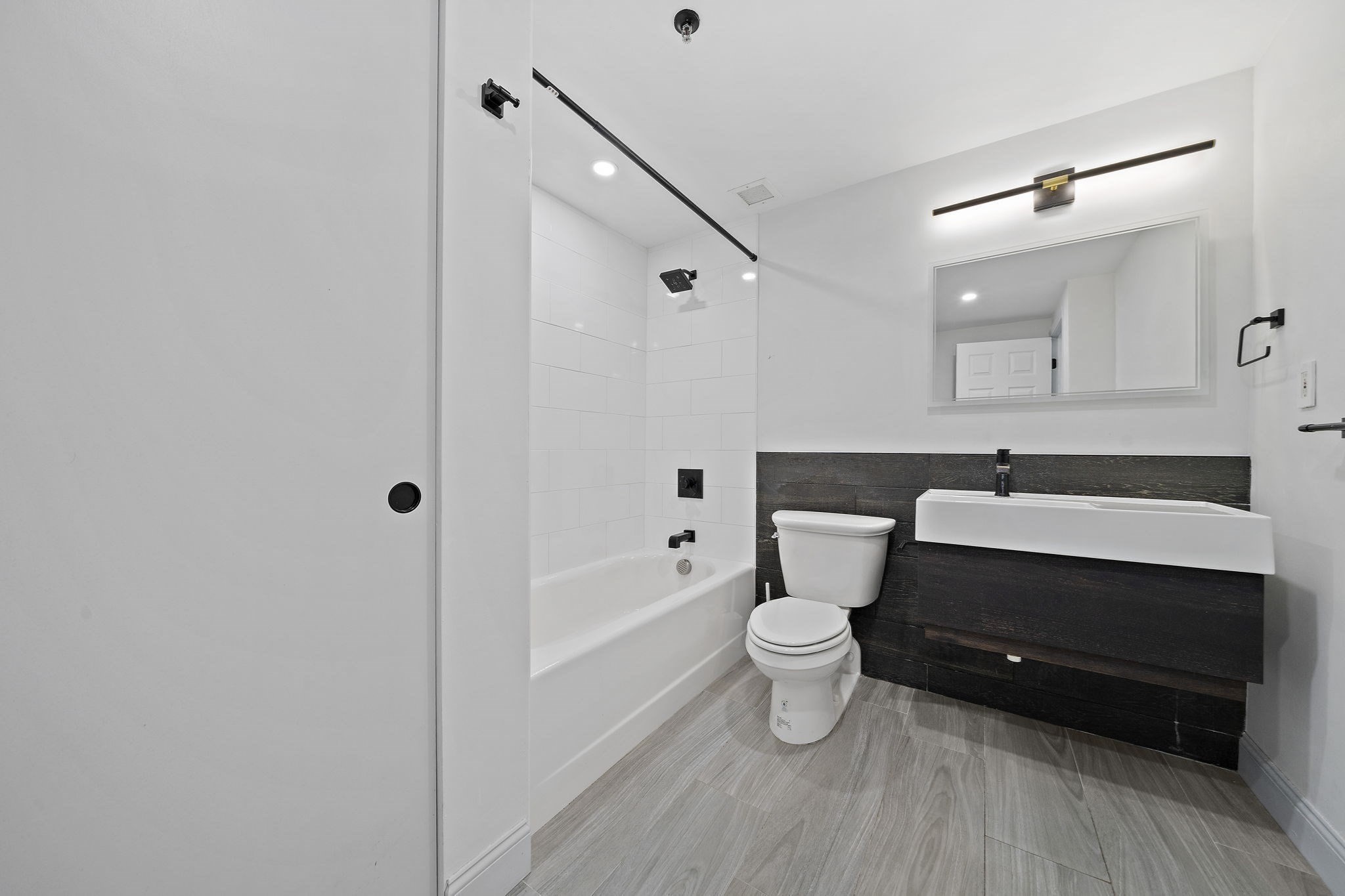 15 North Beacon St. # 401 Property Photo 17