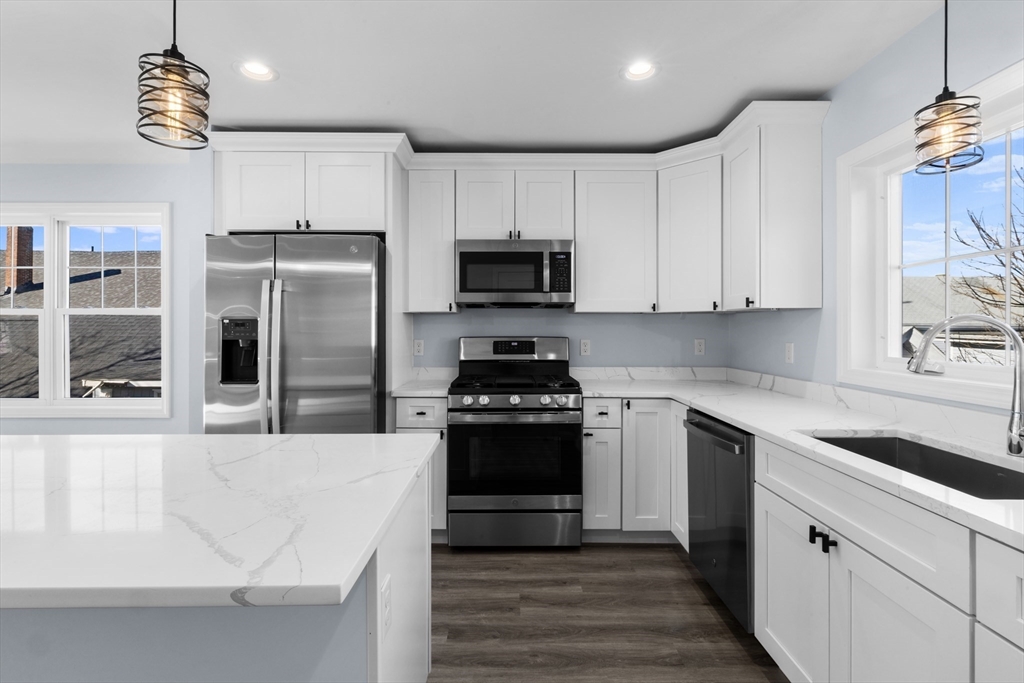 206 Durfee St. # 2A Property Photo 1