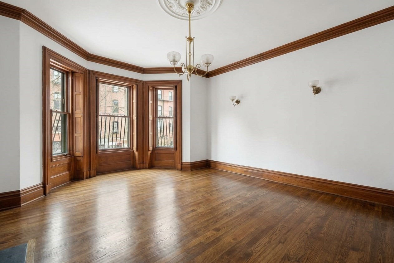 381 Beacon Street Property Photo 2