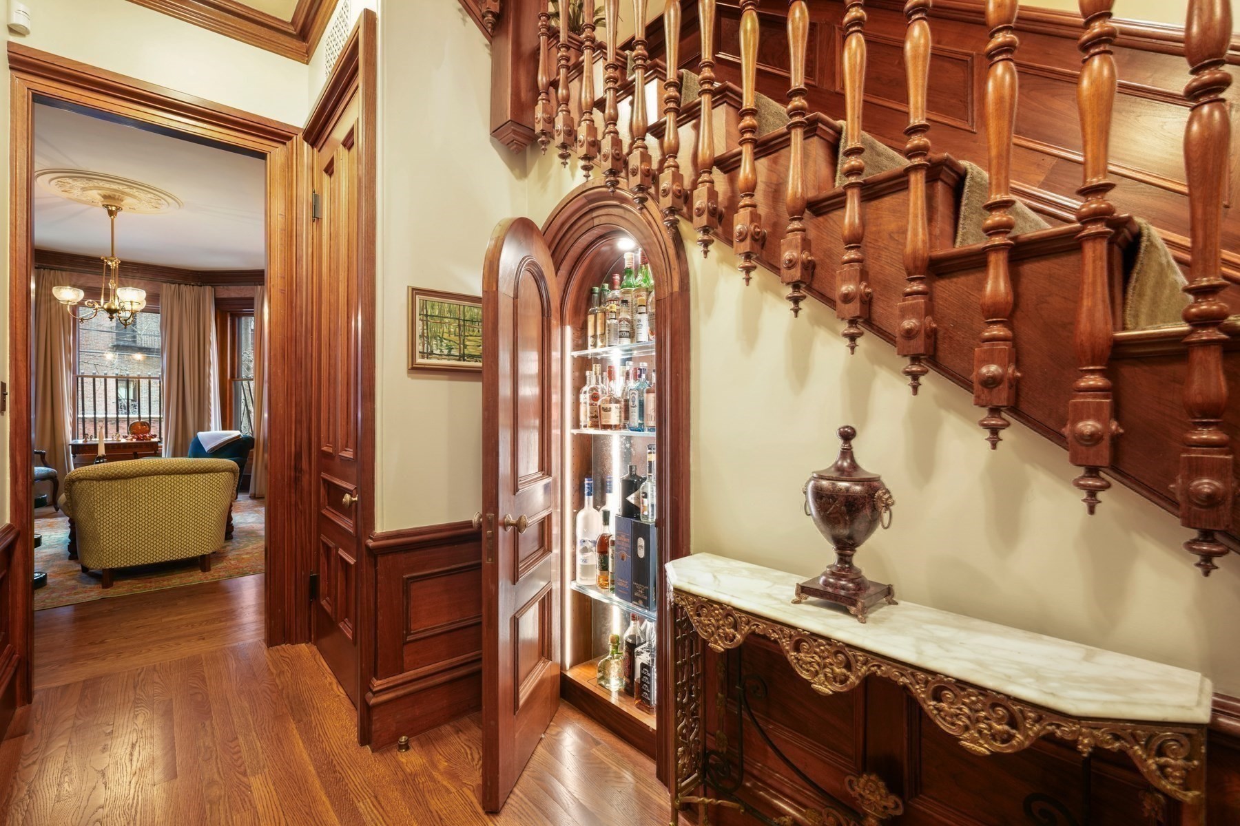 381 Beacon Street Property Photo 5