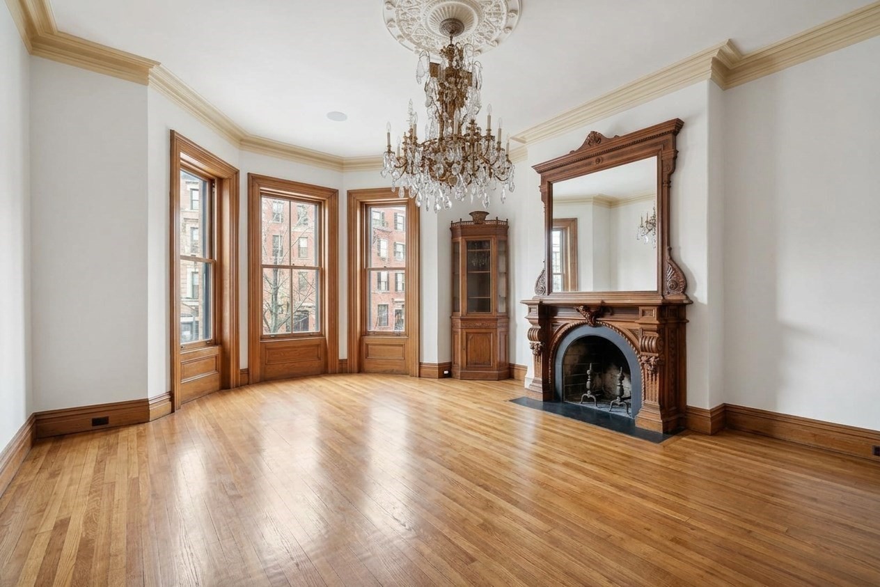 381 Beacon Street Property Photo 6