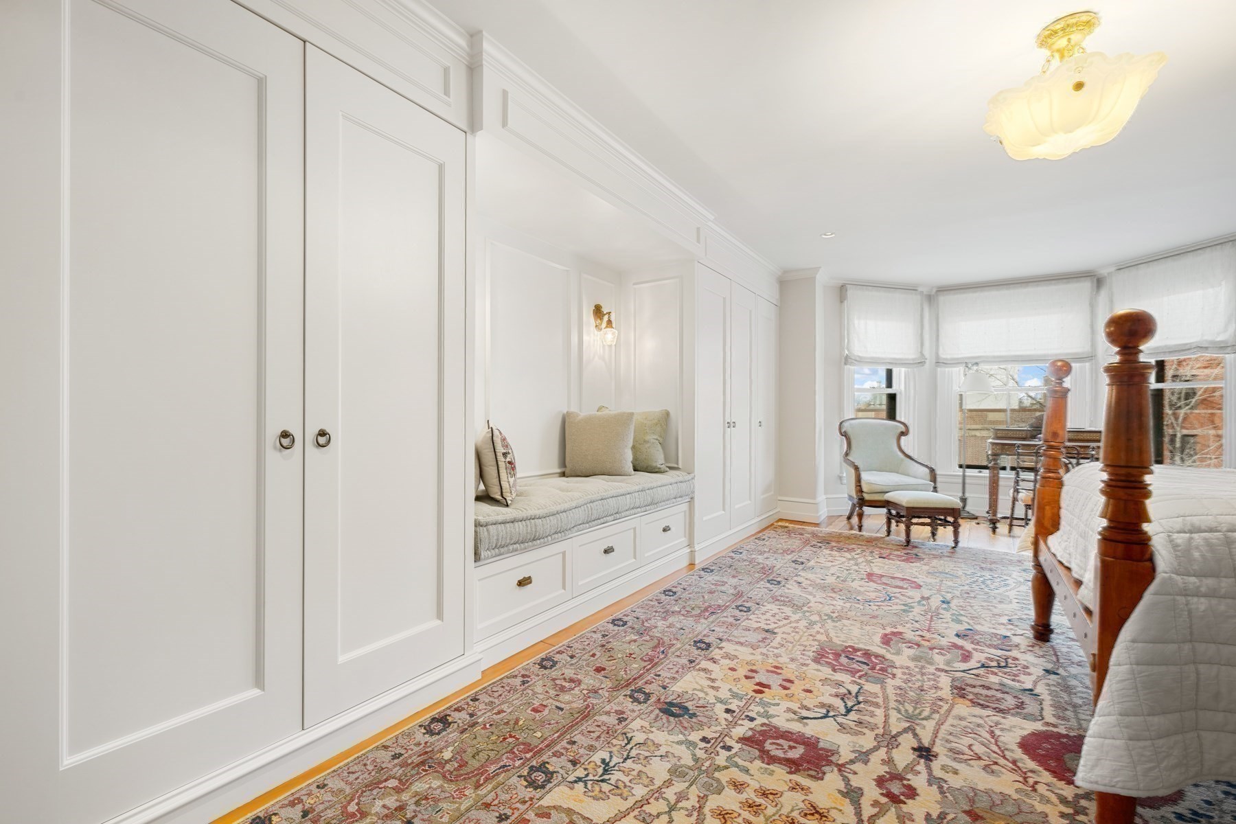381 Beacon Street Property Photo 14