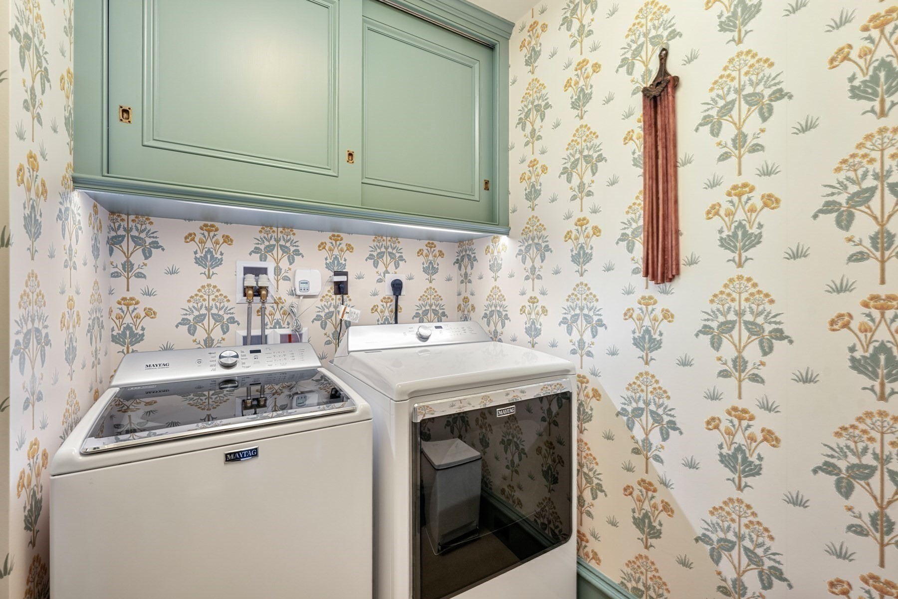 381 Beacon Street Property Photo 15