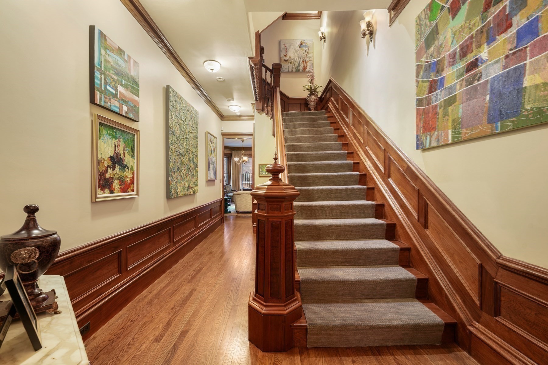381 Beacon Street Property Photo 18